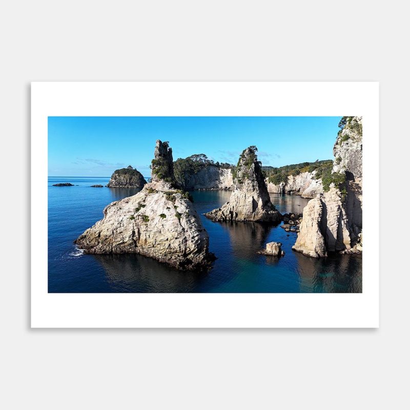 Champagne Rock Art Print By Ryan Hansen